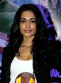 Sarah Jane Dias