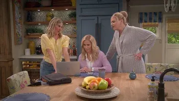 Gomez es una mujer
