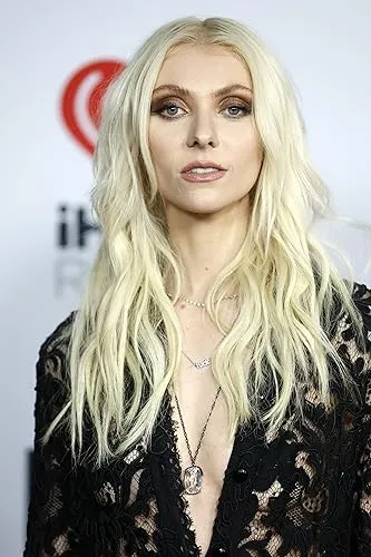Taylor Momsen