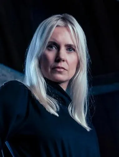 Bettina Holwerda