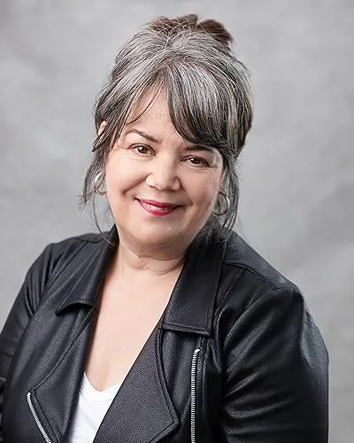 Julie Barclay