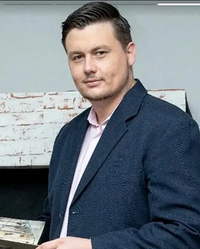Sean Dove