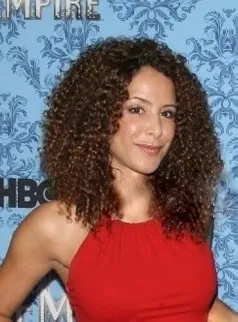 Yvonne Maria Schäfer