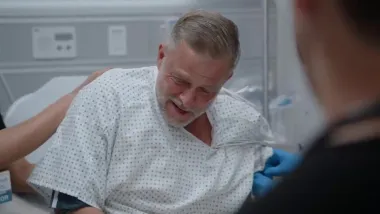 Hora once: 5:00 PM - 6:00 PM