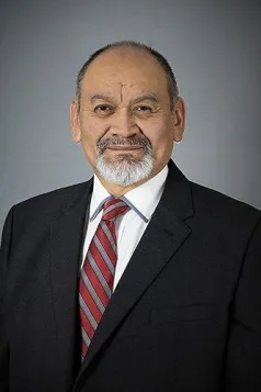 Mario De León
