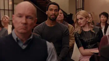 ¡Escuchad! La oscuridad desciende