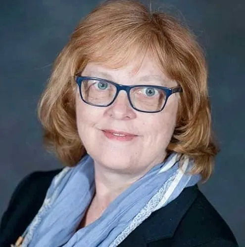 Paula Uruburu