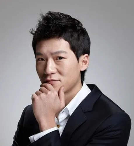 Yoo Jung-ho