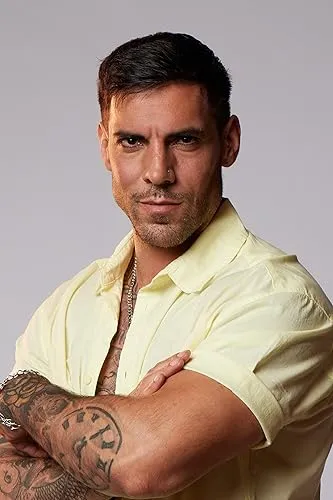 Dadvian Esparza