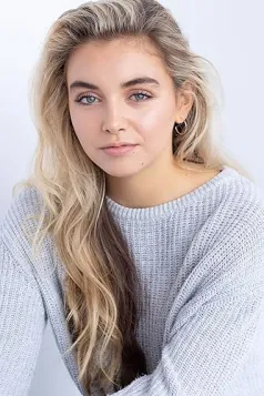 Chloe Skoczen
