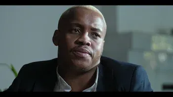 Un monstruo está muerto