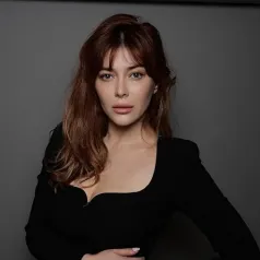 Elena Satine