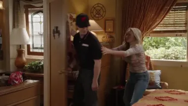 Trabajando para el enemigo