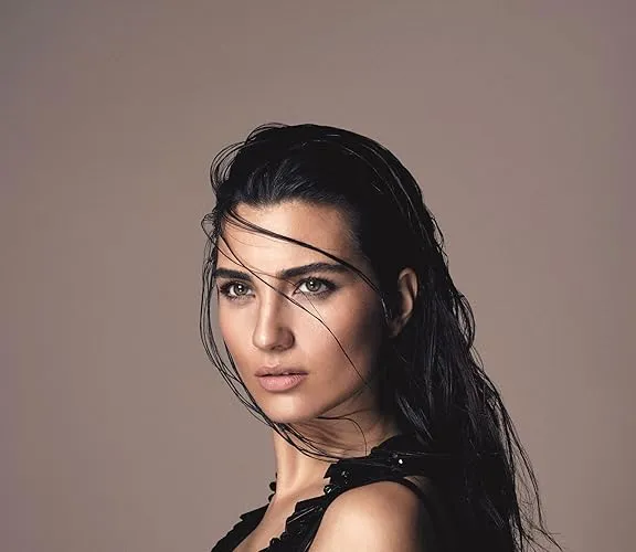 Tuba Büyüküstün
