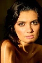 Eva Carlton