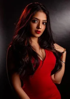 Khushi Dubey