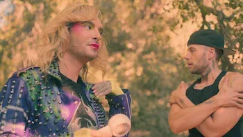 Pene grande y pobre glande