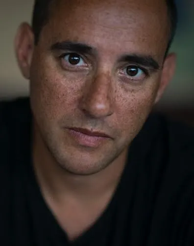 Elliott Lester
