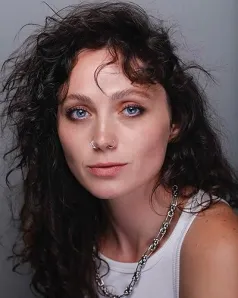 Alana Schoen