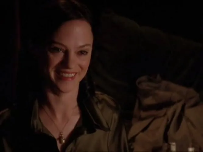 Angela Bettis