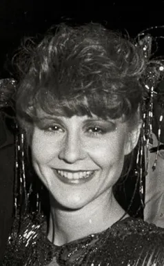 Mia Dillon