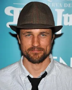 Martin Henderson