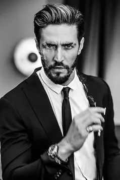 Alex Belli