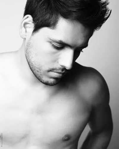 Alejandro Oliva