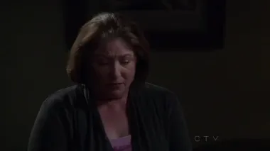 Detrás del telón rojo