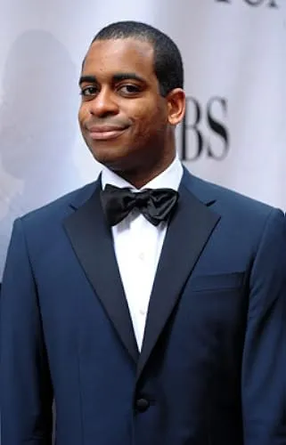 Daniel Breaker