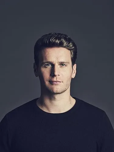Jonathan Groff