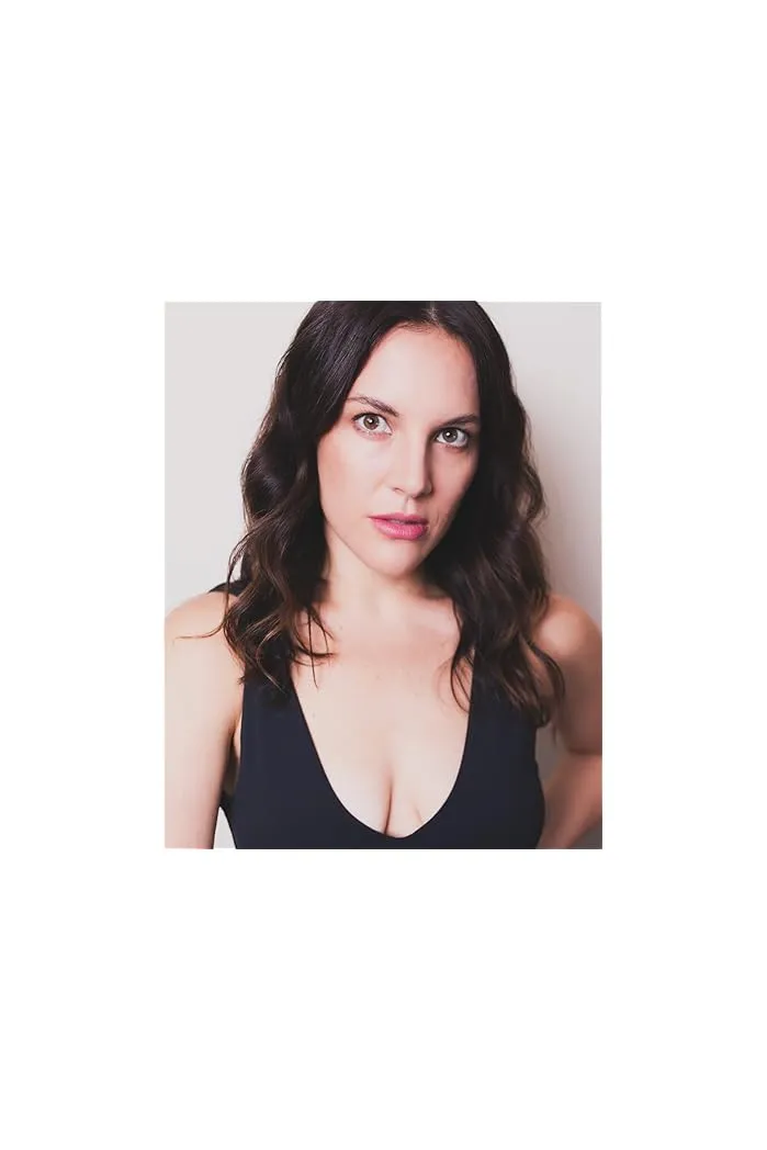 Stephanie Izsak