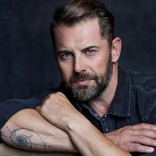 Daniel MacPherson