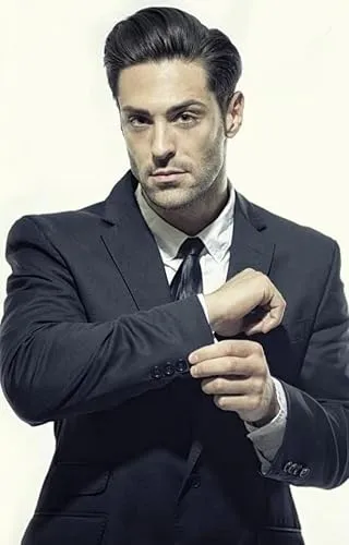 Aaron Noble