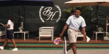 Poniéndose personal