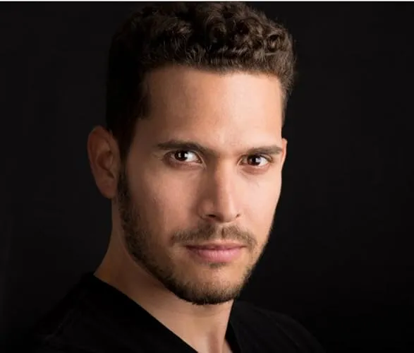 Pedro Flores