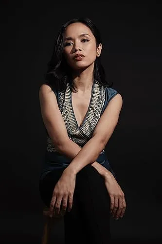 Aina Dumlao