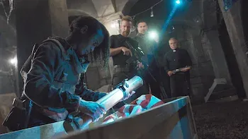 Destrozo en el cementerio