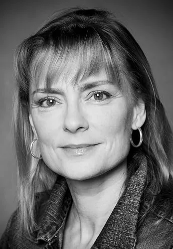 Marie Richardson