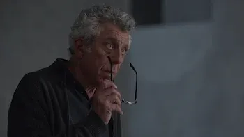 La búsqueda despiadada de sangre con todas las exigencias infantiles