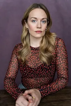 Cara Theobold