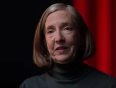 Deirdre van Dyk