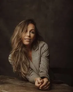 Marielle Clare