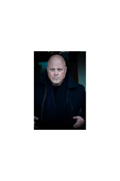 Michael Chiklis