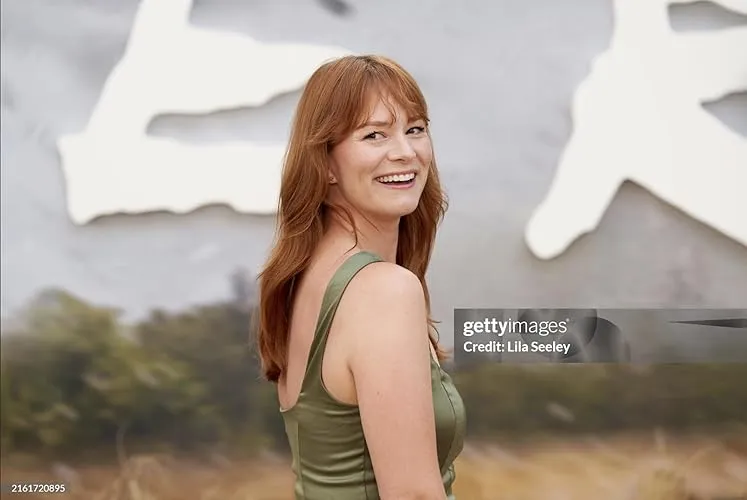 Samantha Ireland