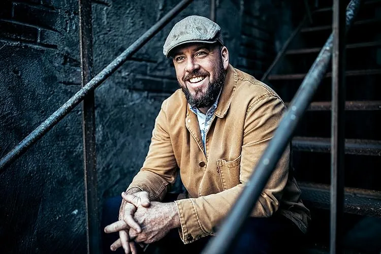 Chris Sullivan