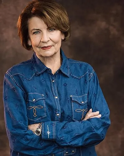 Louanne Stephens