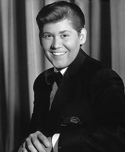 Wayne Newton