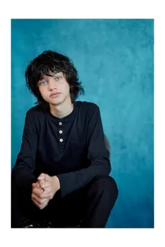 Peter DeSouza-Feighoney