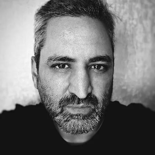 Dylan Mohan Gray
